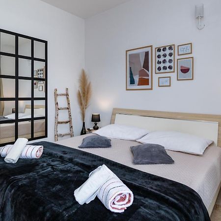 Holiday Apartment Mima אופטיה מראה חיצוני תמונה